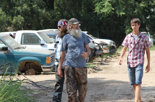 John Luke on the Duck Dynasty show with his grandparents.